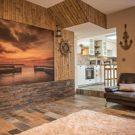 Deluxe Rustic Charlestown Themed Apartment St Austell Exterior photo